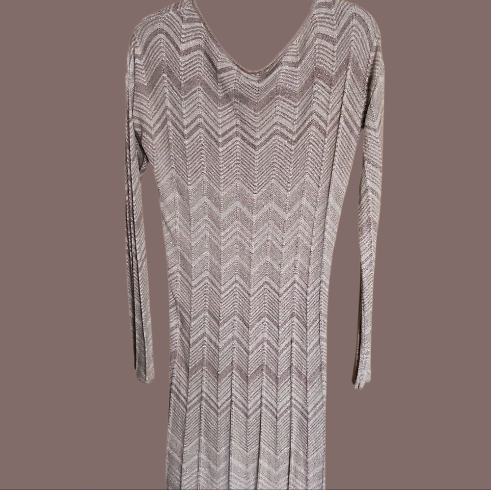 Chic Chevron Knit Long Sleeve Dress - Picture 3 of 5